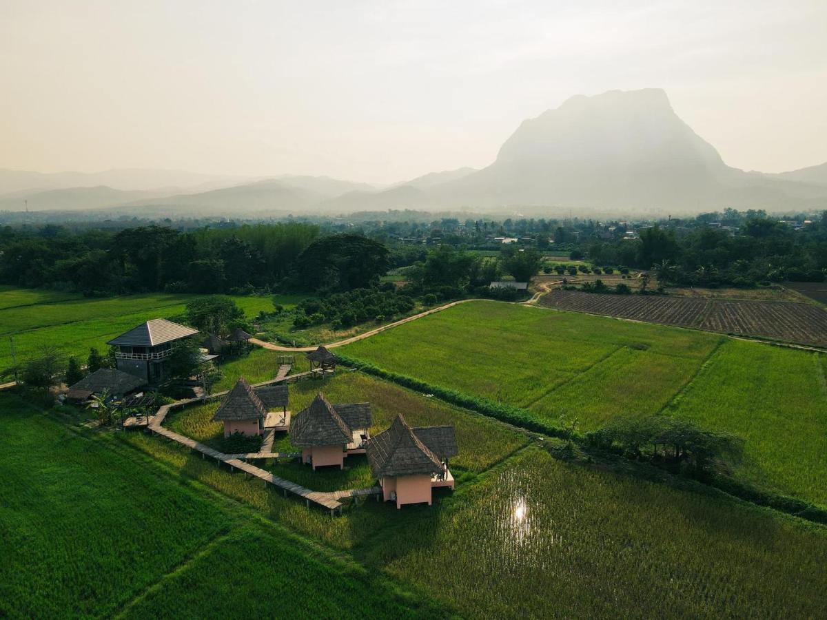 Baan Porhdoi Goidao Villa Chiang Dao Bagian luar foto
